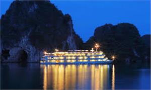 Review chi tiết tour du lịch trên du thuyền Hạ Long