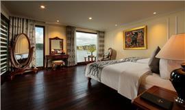 Hà Nội / Sài Gòn Suite