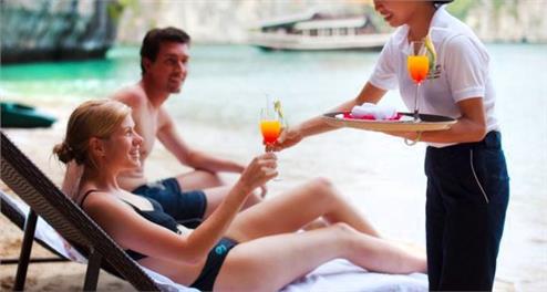 Du thuyền trăng mật