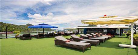 Du Thuyền Doris Lan Hạ 